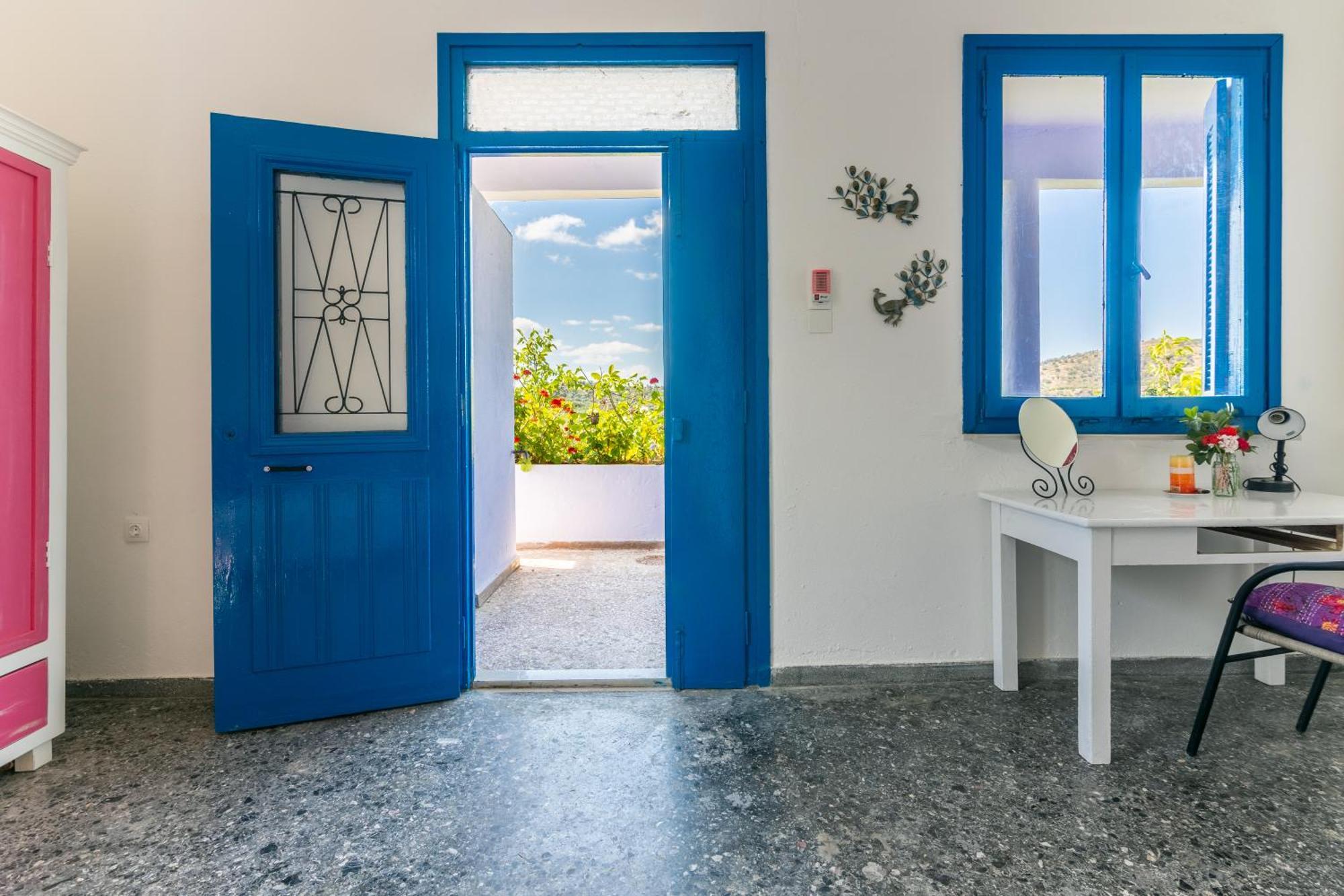 La Maison Bleue Zaros Exterior photo
